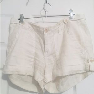 Joie white linen shorts. Perfect for summer.
